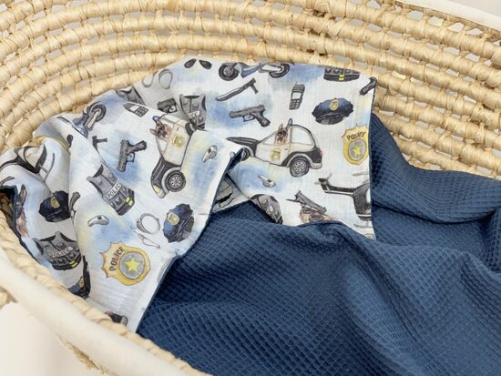 Vafeļsega - mazais policists